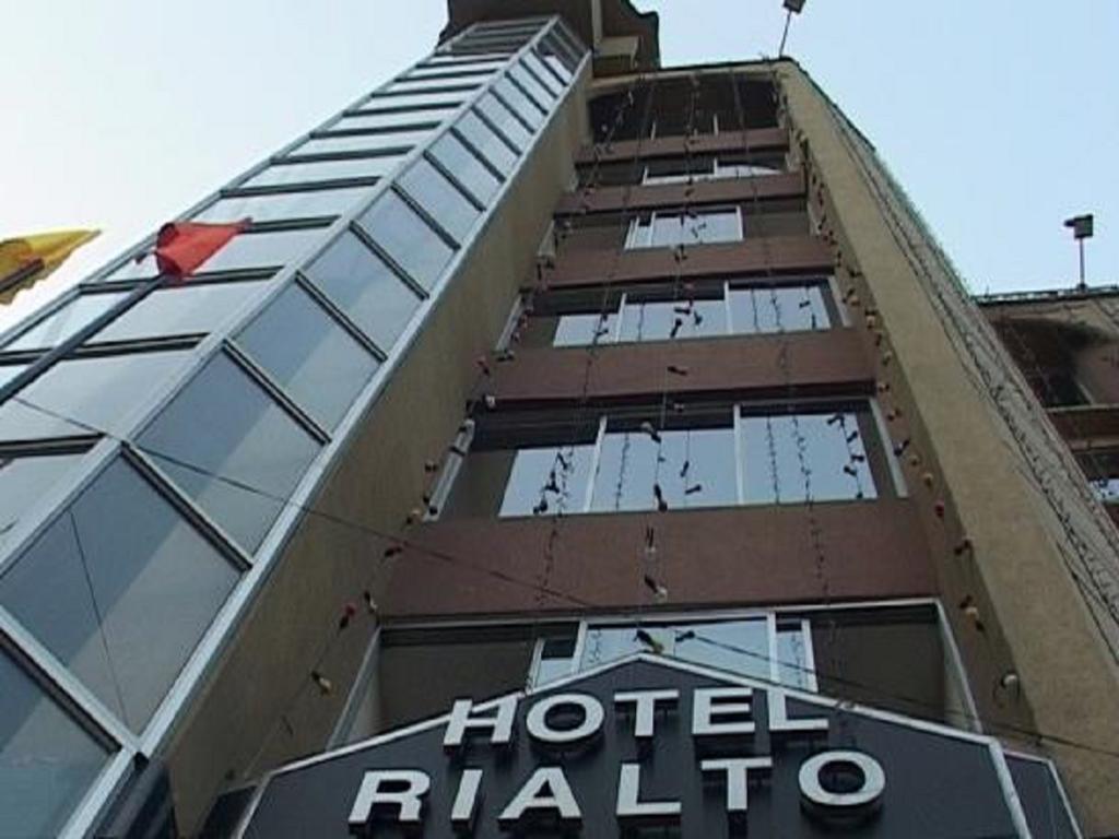 Hotel Rialto Ґувахаті Екстер'єр фото